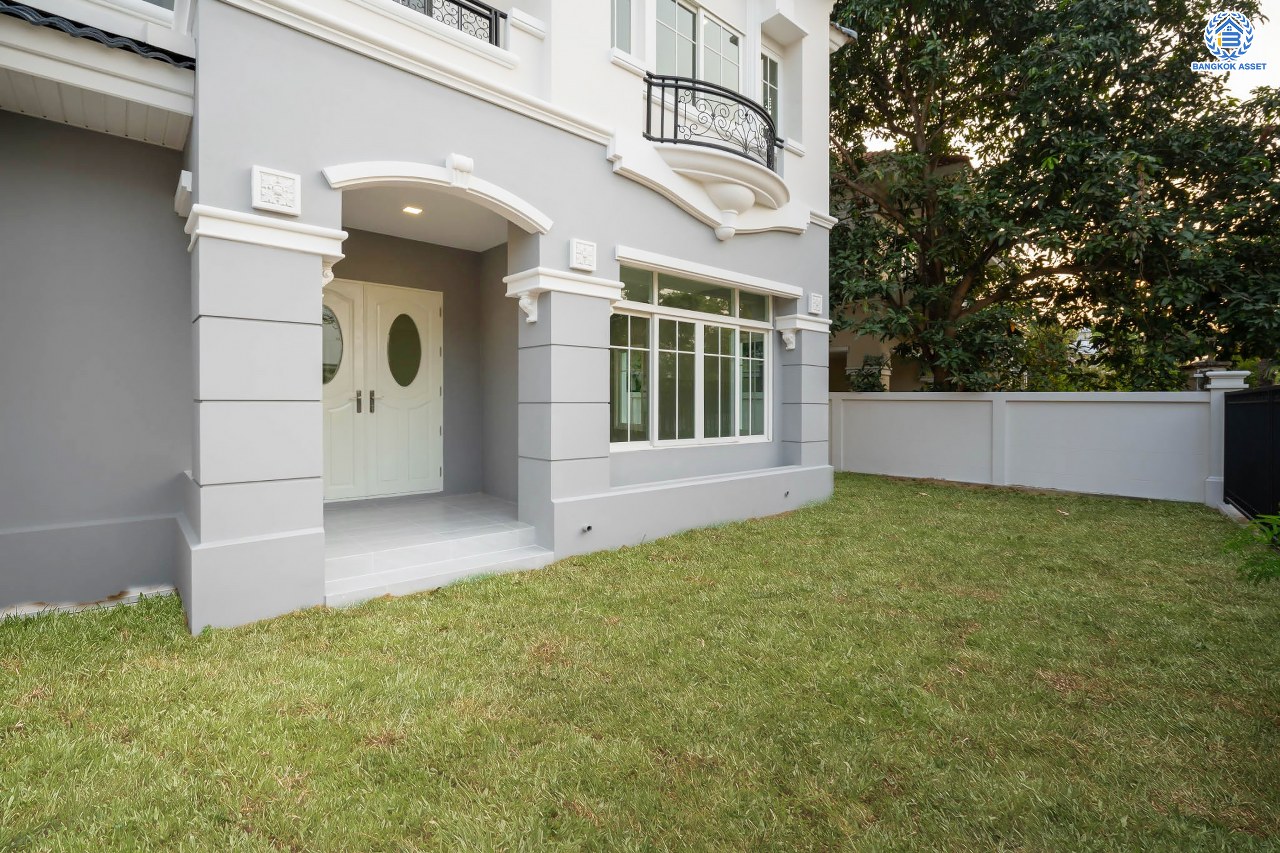 บ้านมือสองตกแต่งใหม่ โครงการ เพอร์เฟคมาสเตอร์พีซ รัตนาธิเบศร์ หลังใหญ่กว่า 91.4 ตร.ว. ฟังก์ชัน 3 ห้องนอน 5 ห้องน้ำ 1 ห้องแม่บ้าน จอดรถได้ 2 คัน พร้อมบรรยากาศโครงการสุด Luxury บนทำเลเชื่อมต่อทุกการเดินทาง ใกล้รถไฟฟ้าสายสีม่วง "สถานีไทรม้า" และจุดขึ้นทางด่วน "งามวงศ์วาน"